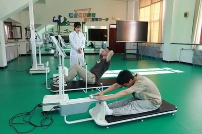 2024全國重點網(wǎng)絡(luò)媒體龍江行|哈醫(yī)大大慶校區(qū):圍繞&ldquo;醫(yī)體交叉&rdquo;加快發(fā)展&ldquo;新醫(yī)科&rdquo;